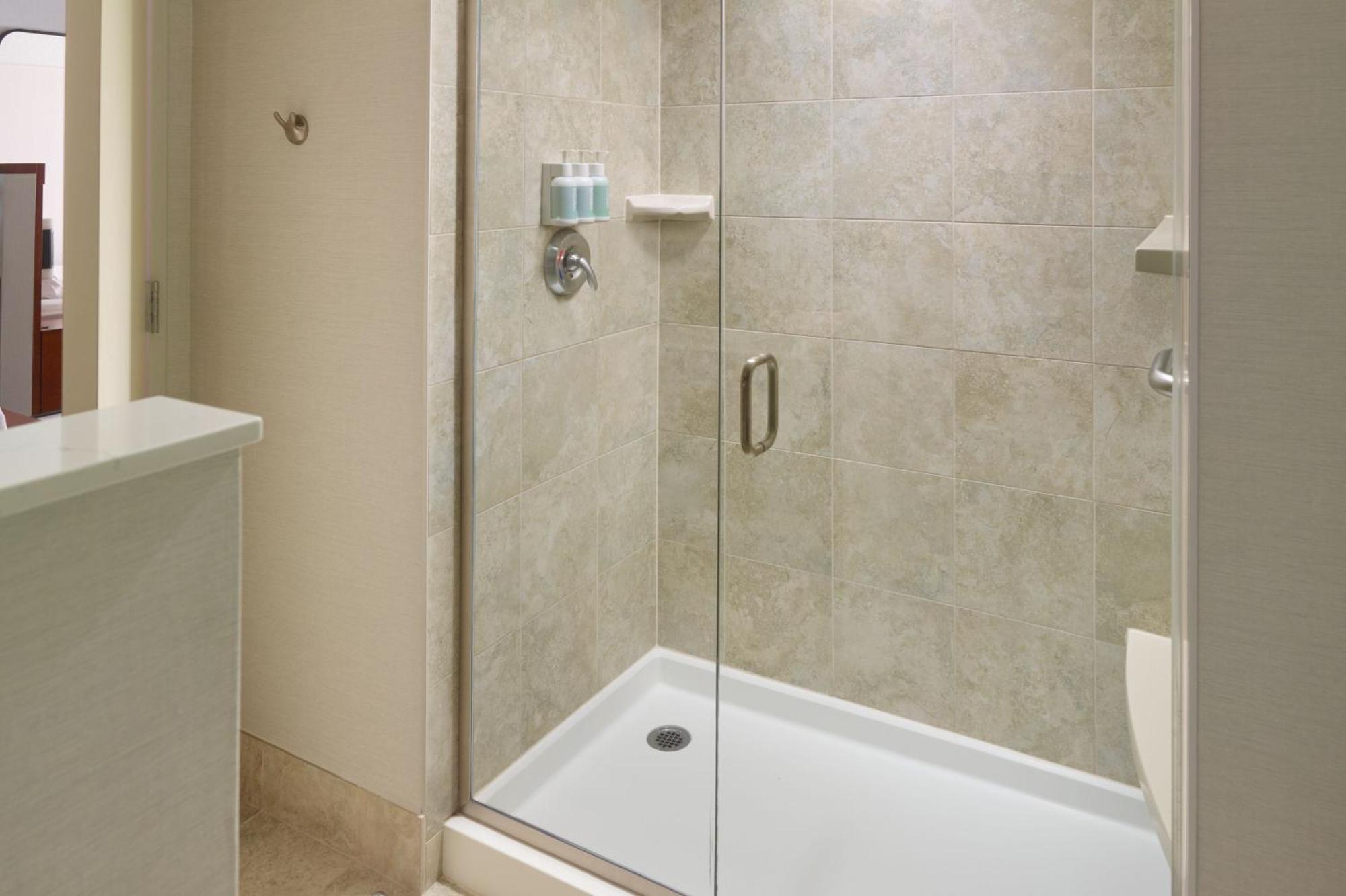 Courtyard By Marriott Washington, D.C./Foggy Bottom Hotel Exterior photo